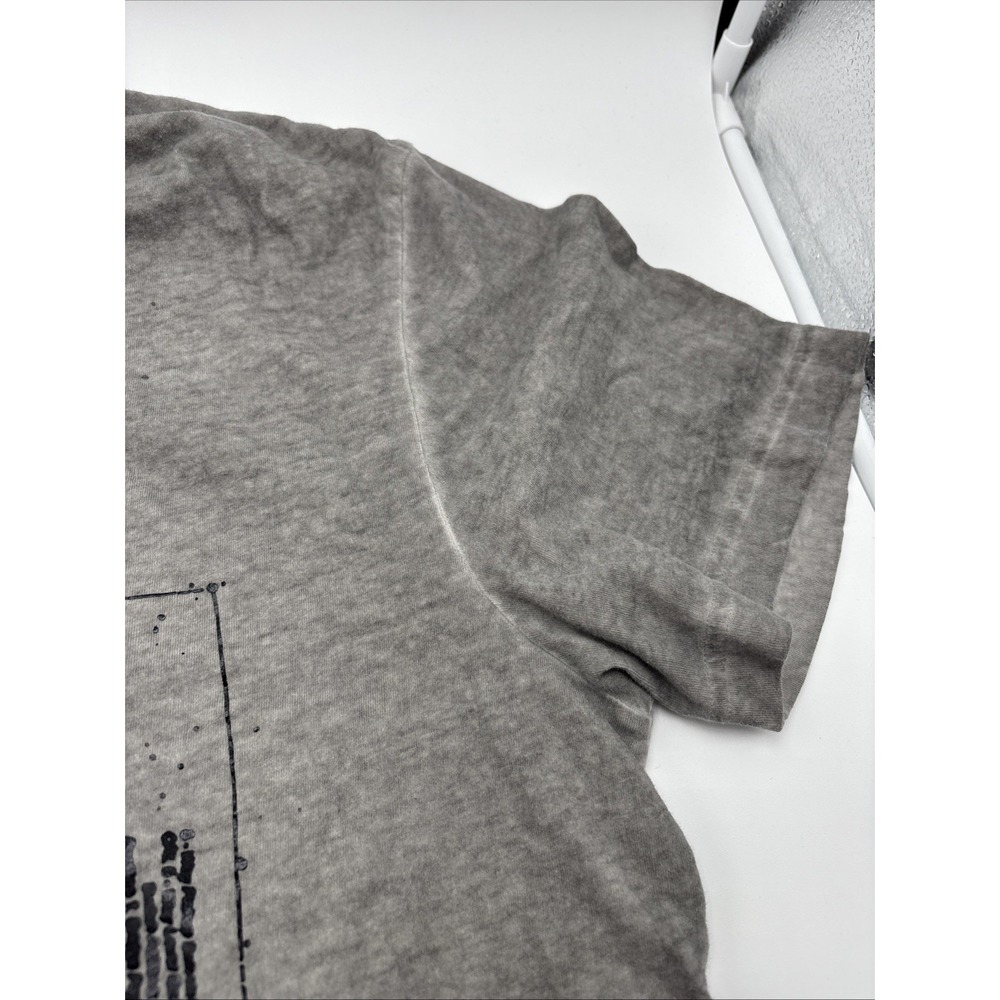Rock And Republic T-shirt Mens Gray Size Extra Large Stratocaster‎ Guitar Print - Picture 6 of 13